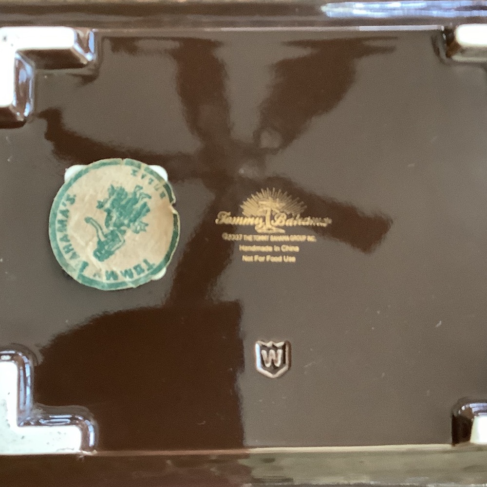 Tommy Bahama 2007 PARADISE CASINO CIGAR ASHTRAY CERAMIC limited addition - Picture 4 of 8